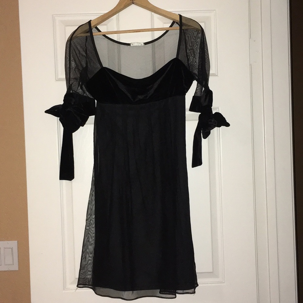 Kimchi & Blue Little Black Dress